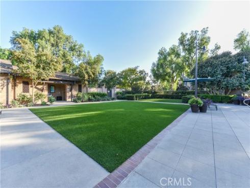 80 Great Lawn , Irvine, CA