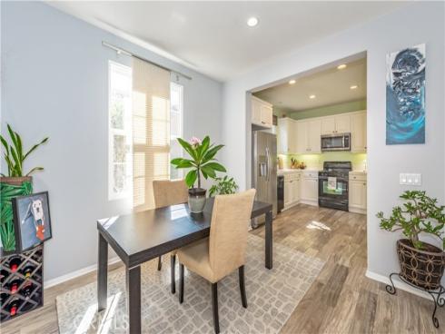 80 Great Lawn , Irvine, CA