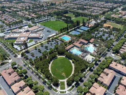80 Great Lawn , Irvine, CA