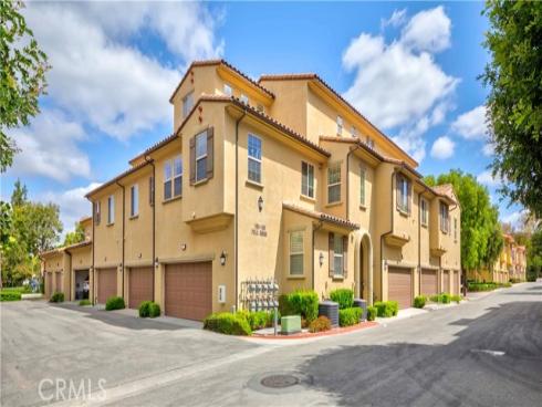 140 Full Moon , Irvine, CA