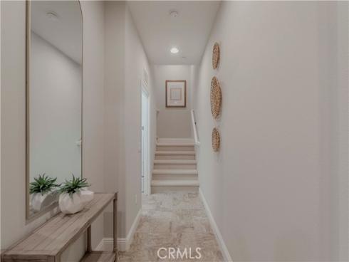 140 Full Moon , Irvine, CA