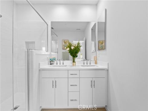 118 Outwest , Irvine, CA