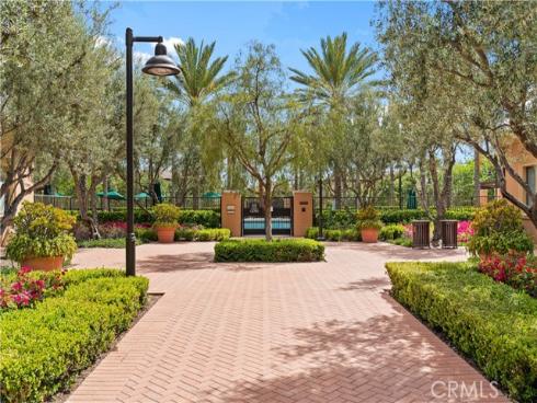 118 Outwest , Irvine, CA