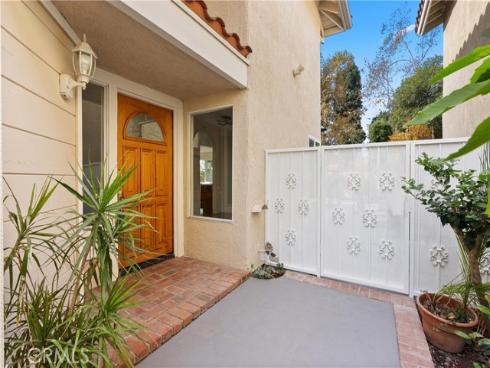 30 Entrada , Irvine, CA