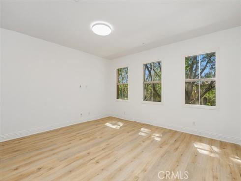 211 Groveland , Irvine, CA