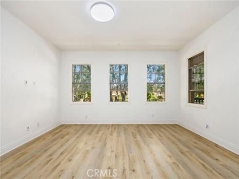 211 Groveland , Irvine, CA