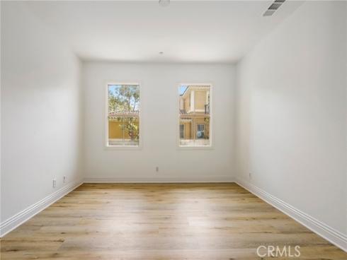 211 Groveland , Irvine, CA