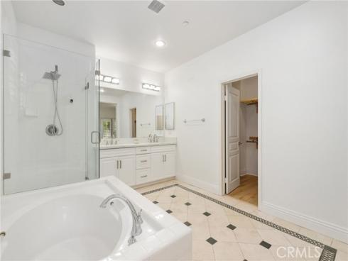 211 Groveland , Irvine, CA