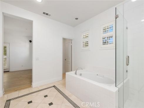 211 Groveland , Irvine, CA