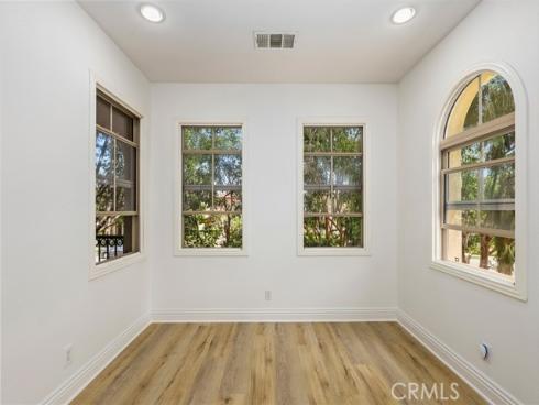 211 Groveland , Irvine, CA