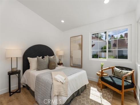 8 Galanto , Irvine, CA