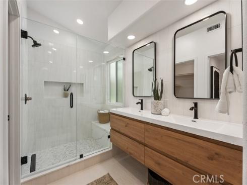 8 Galanto , Irvine, CA