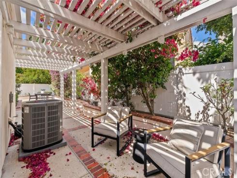 8 Galanto , Irvine, CA