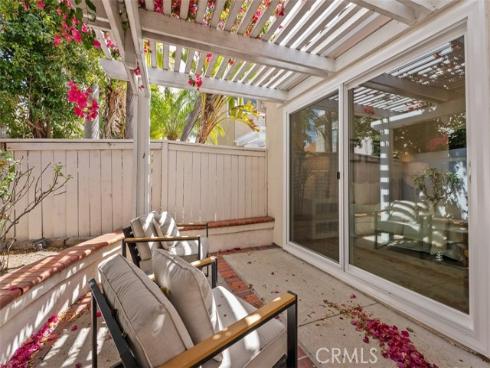 8 Galanto , Irvine, CA