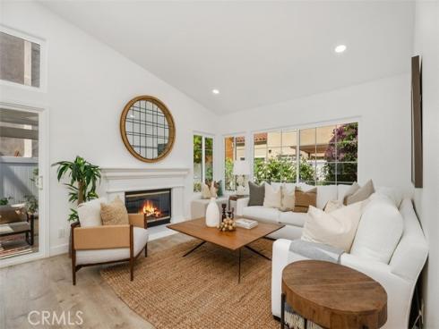 8 Galanto , Irvine, CA