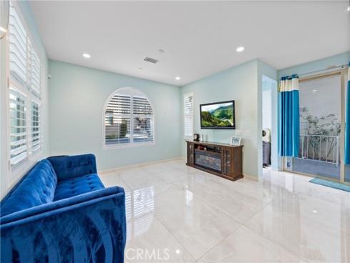 181 Carmine , Irvine, CA