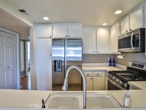 111 Greenfield 116 , Irvine, CA