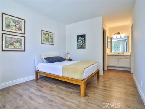 111 Greenfield 116 , Irvine, CA