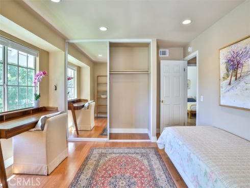 111 Greenfield 116 , Irvine, CA