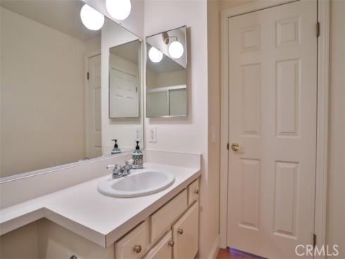 111 Greenfield 116 , Irvine, CA