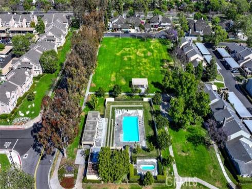 111 Greenfield 116 , Irvine, CA