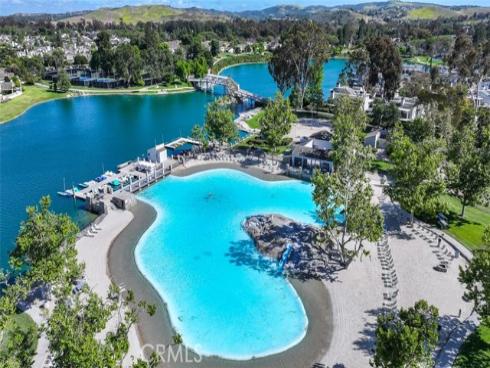 111 Greenfield 116 , Irvine, CA