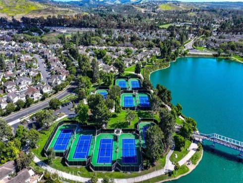 111 Greenfield 116 , Irvine, CA