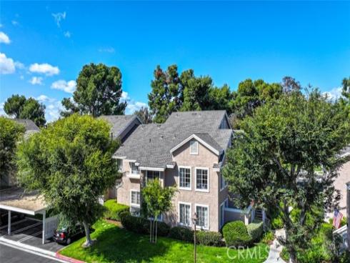 111 Greenfield 116 , Irvine, CA