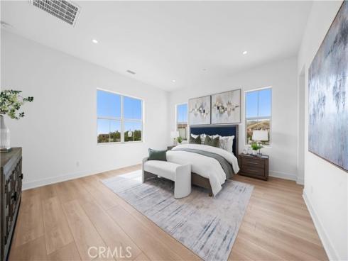 270 Maricopa , Irvine, CA