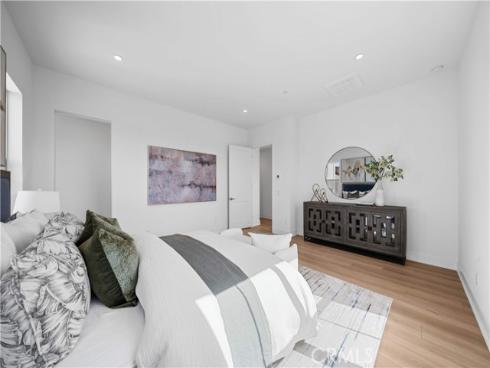 270 Maricopa , Irvine, CA