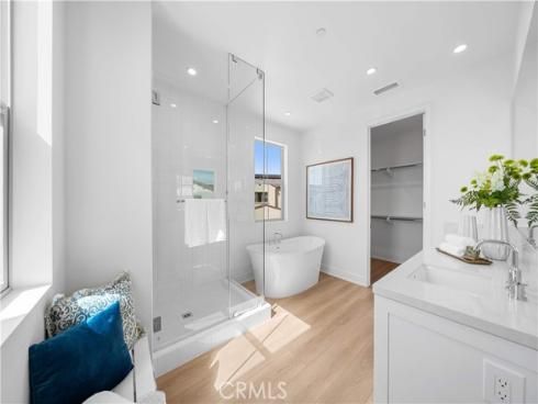 270 Maricopa , Irvine, CA