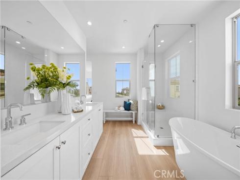 270 Maricopa , Irvine, CA