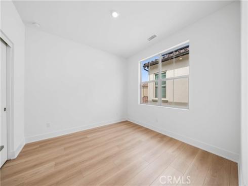 270 Maricopa , Irvine, CA