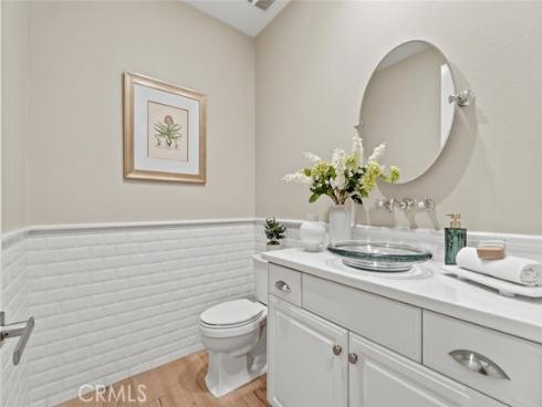 208 Radial , Irvine, CA