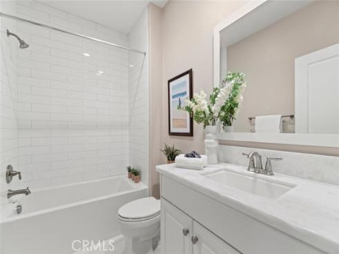 208 Radial , Irvine, CA