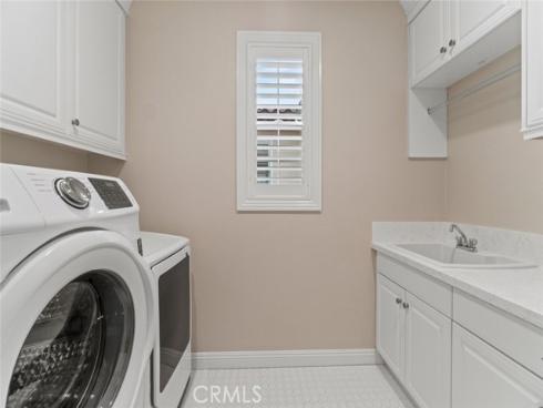 208 Radial , Irvine, CA