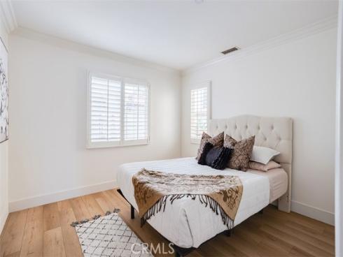 86 Canyoncrest , Irvine, CA