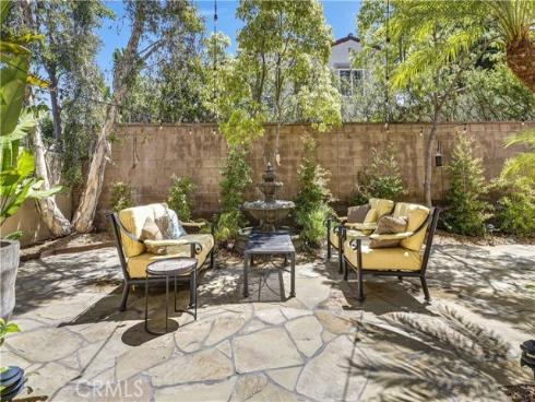 86 Canyoncrest , Irvine, CA