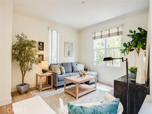 86 Canyoncrest , Irvine, CA