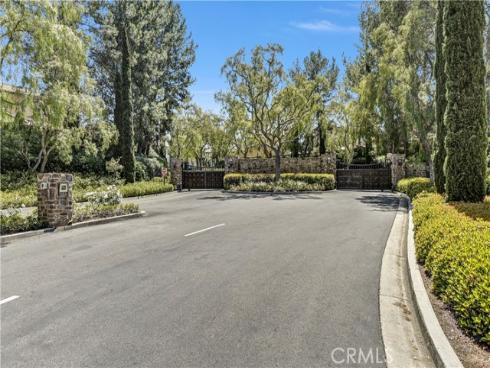 86 Canyoncrest , Irvine, CA