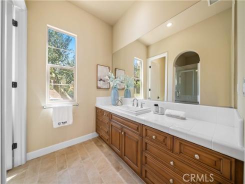 89 Parson Brown , Irvine, CA