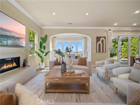 89 Parson Brown , Irvine, CA
