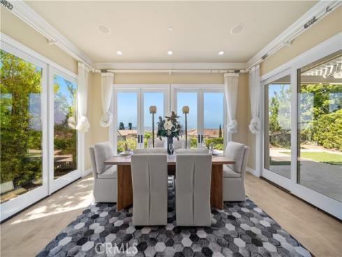 89 Parson Brown , Irvine, CA