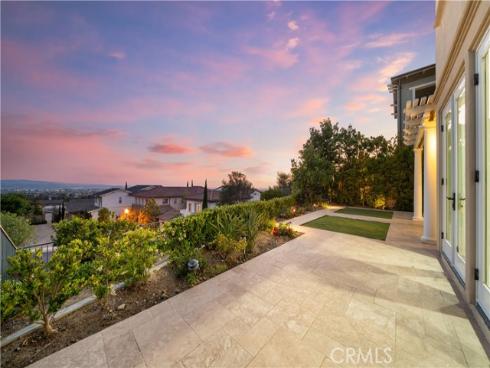 89 Parson Brown , Irvine, CA