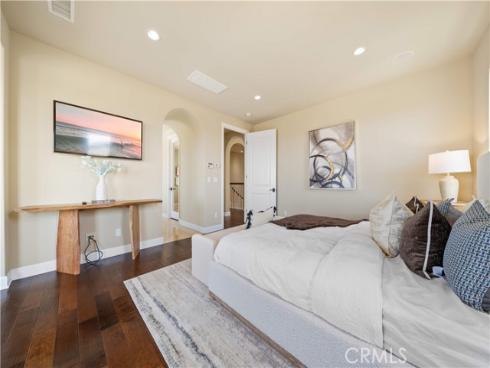 89 Parson Brown , Irvine, CA