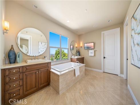 89 Parson Brown , Irvine, CA