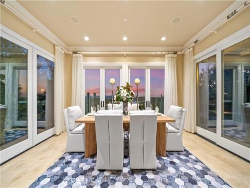 89 Parson Brown , Irvine, CA