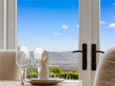 89 Parson Brown , Irvine, CA