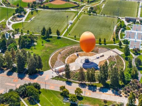 89 Parson Brown , Irvine, CA