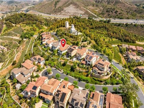 89 Parson Brown , Irvine, CA